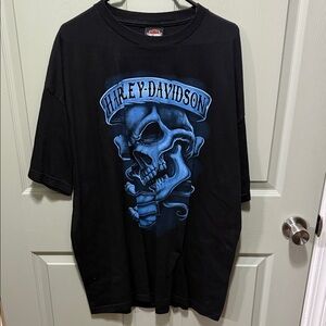 Harley-Davidson Men's Black Tee with Blue Skull Design